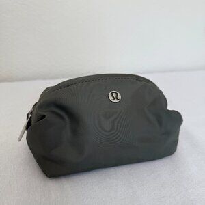 Lululemon Feeling Ready Mini Pouch - Green Gray